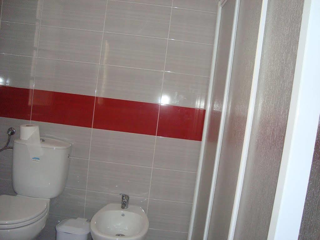 Hospedaria 5 Bicas Aveiro Exterior foto